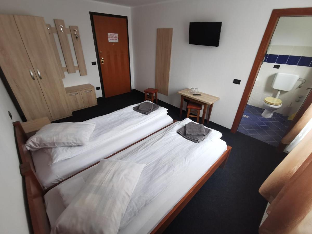 Hotel Cabana Cascada Cailor Borşa Exteriér fotografie